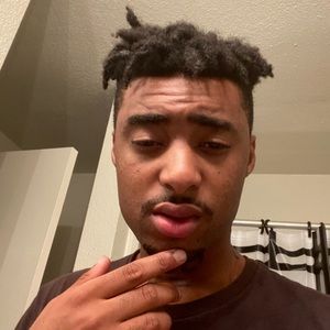 Meet your Posher, Lyndell